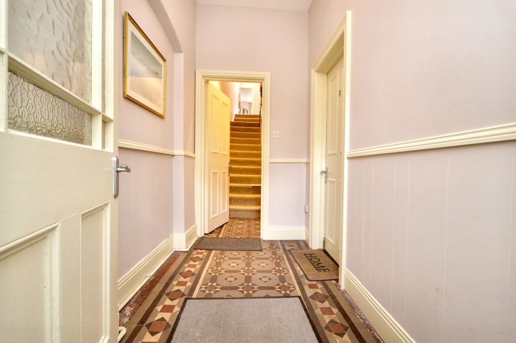 Property photo 2 of 19 Photo 4