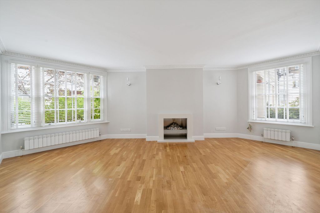 Property photo 1 of 16 Image