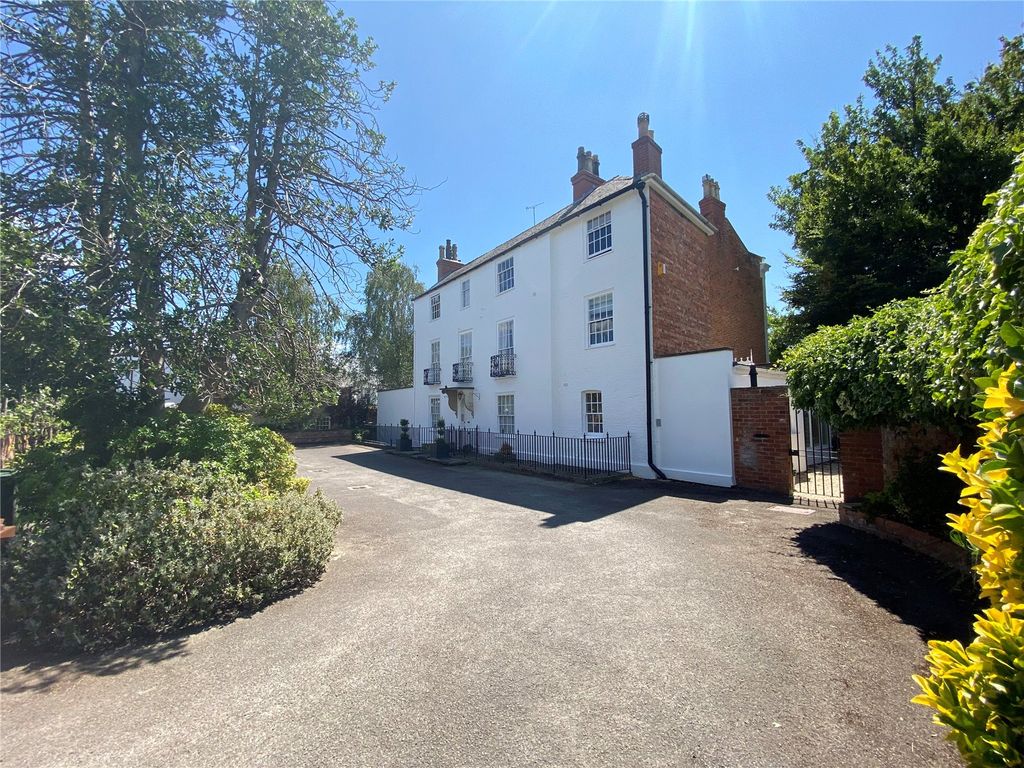 Property photo 1 of 18 Picture No. 30