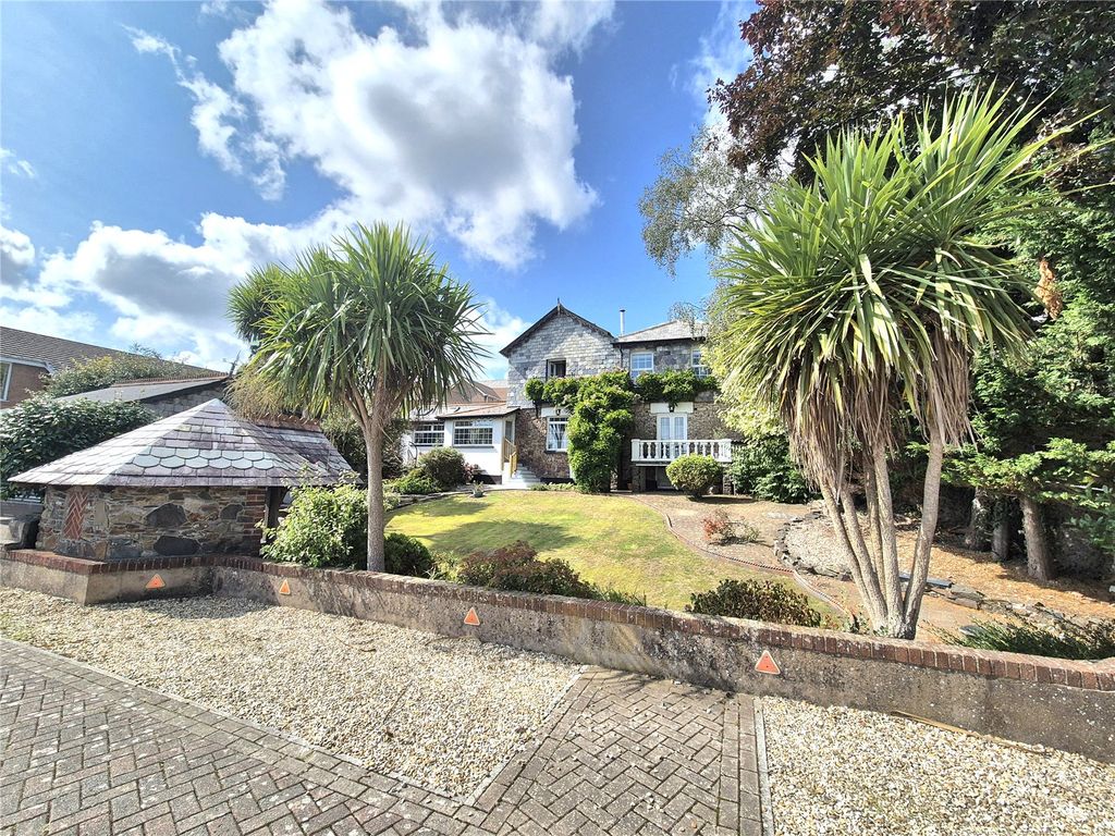 Property photo 1 of 39 Picture No. 04
