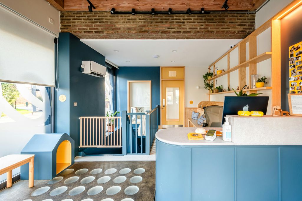 Property photo 3 of 13 Hackney Rd 312 New - 6.Jpg