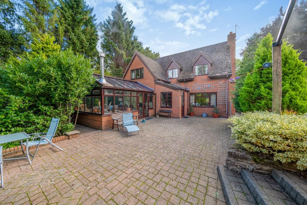 Property photo 3 of 28 Photos