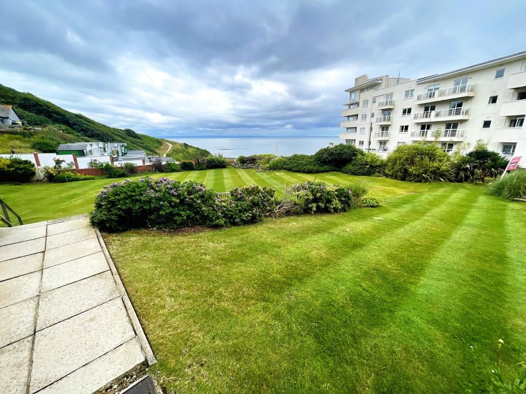 Property photo 1 of 17 Communal Gardens And View.Jpg