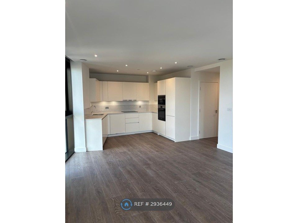 Property photo 1 of 8 Kitchen