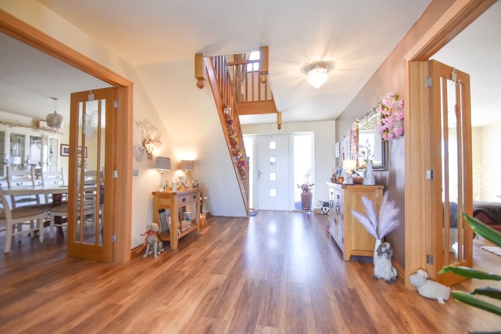 Property photo 3 of 48 Reception Hall