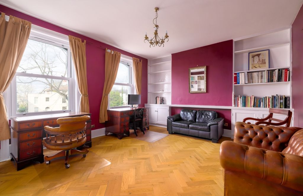 Property photo 1 of 27