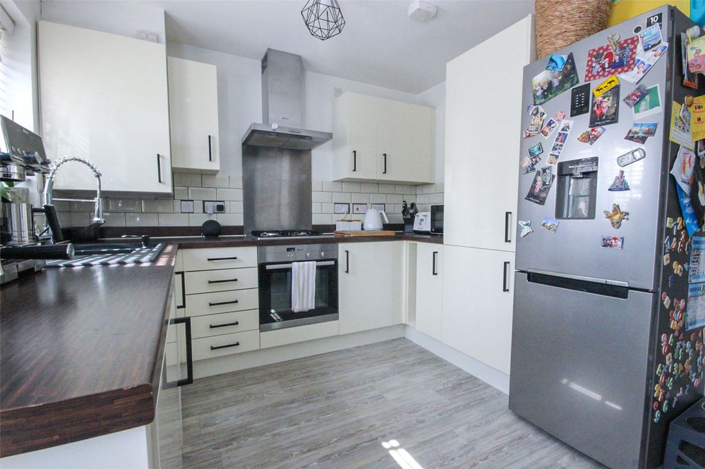 Property photo 3 of 14 Picture No. 08