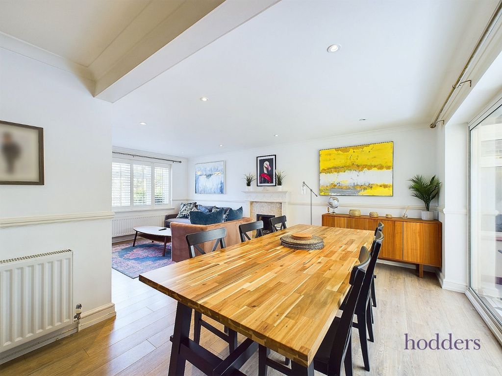 Property photo 3 of 20 Picture No. 34