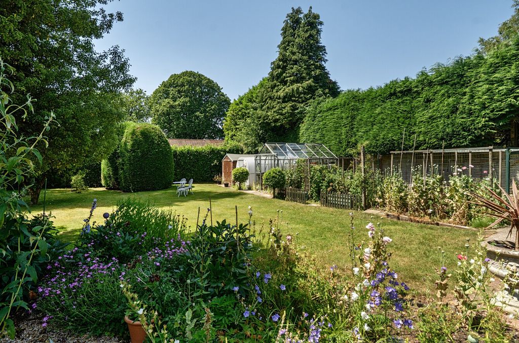 Property photo 3 of 27 1477724-15-6A3d43...
