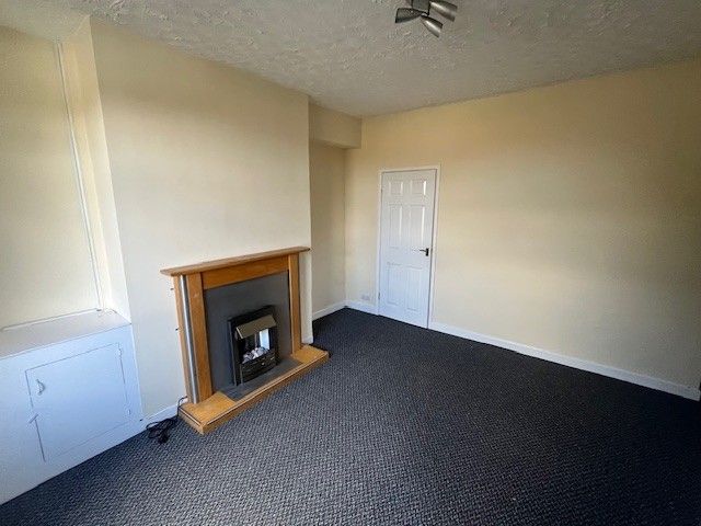 Property photo 3 of 11 Photo