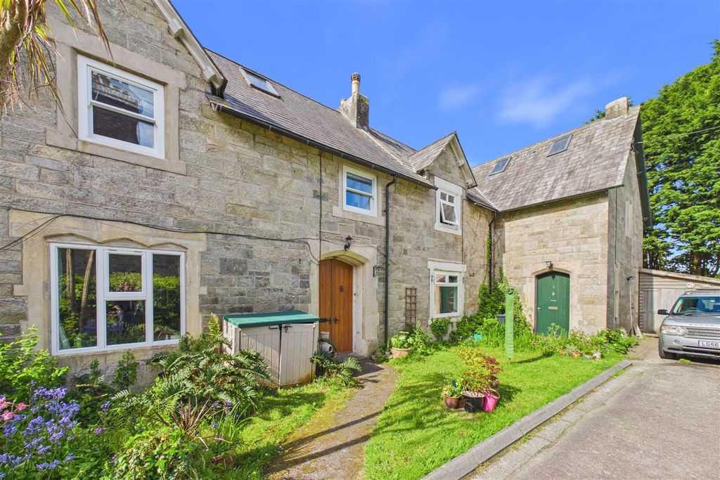 Property photo 1 of 22 Kernow House