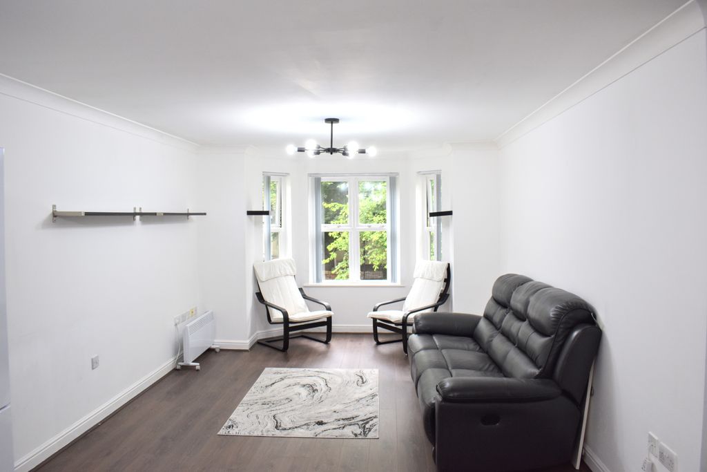 Property photo 2 of 9 Dsc_0361