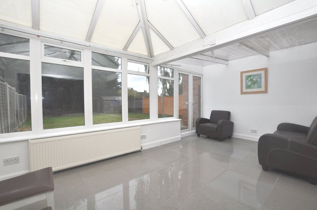 Property photo 3 of 13 Photo 03