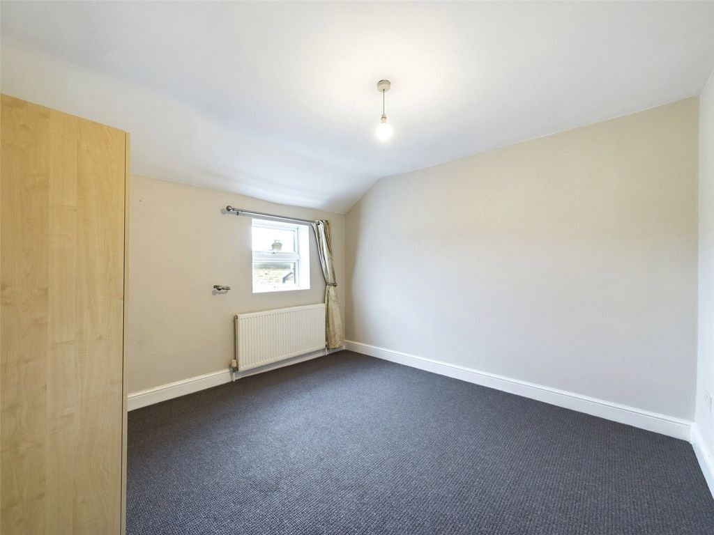 Property photo 3 of 12 Picture No. 05