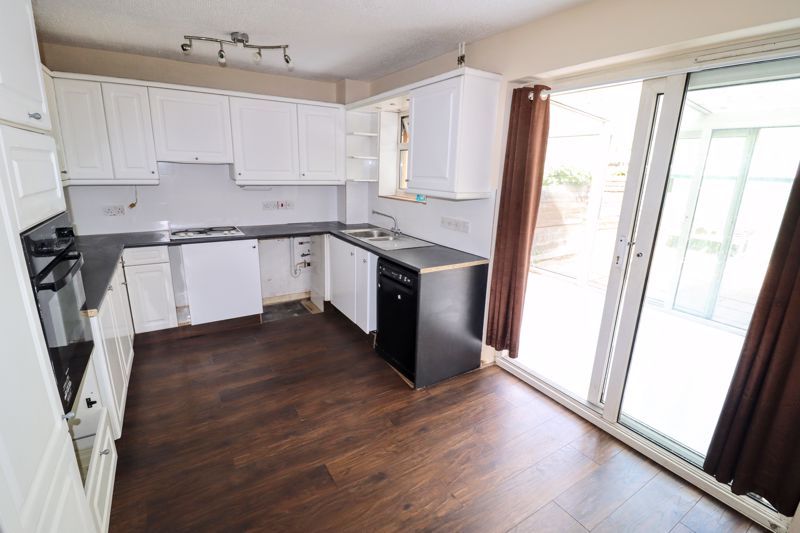 Property photo 2 of 12 Kitchen/Diner