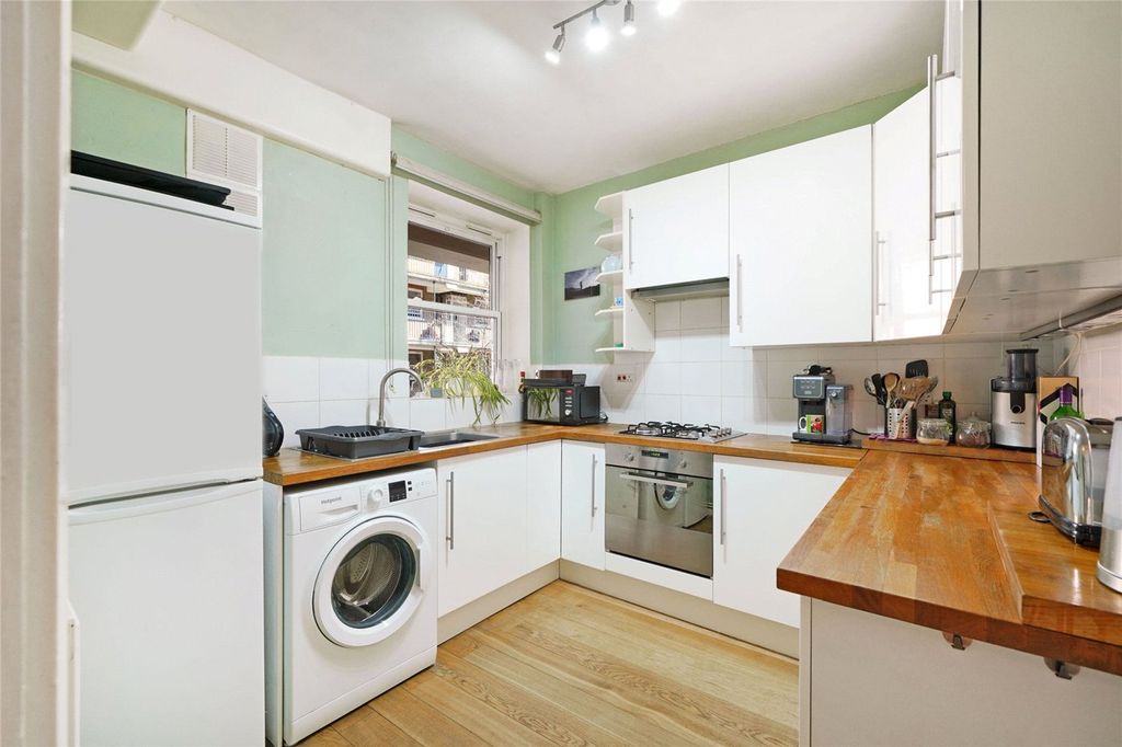 Property photo 2 of 15 Picture No. 06