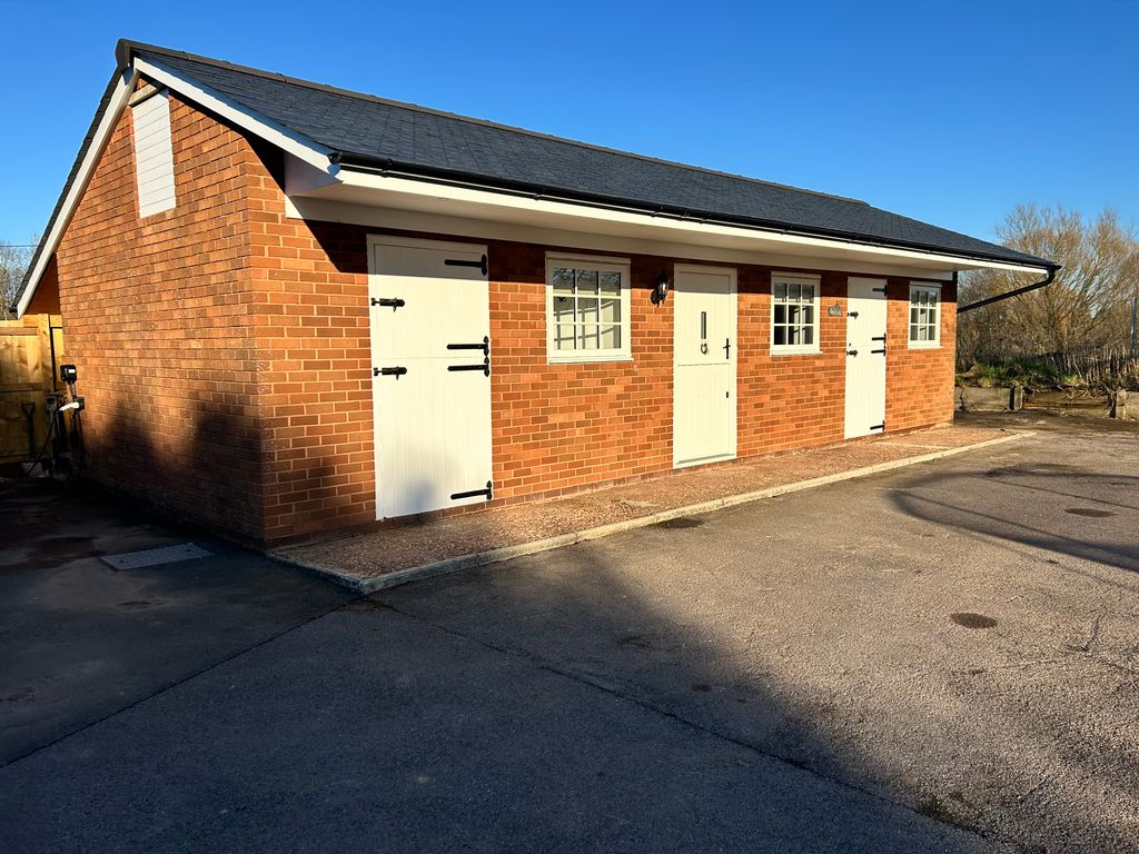 Property photo 1 of 10 Img_0477