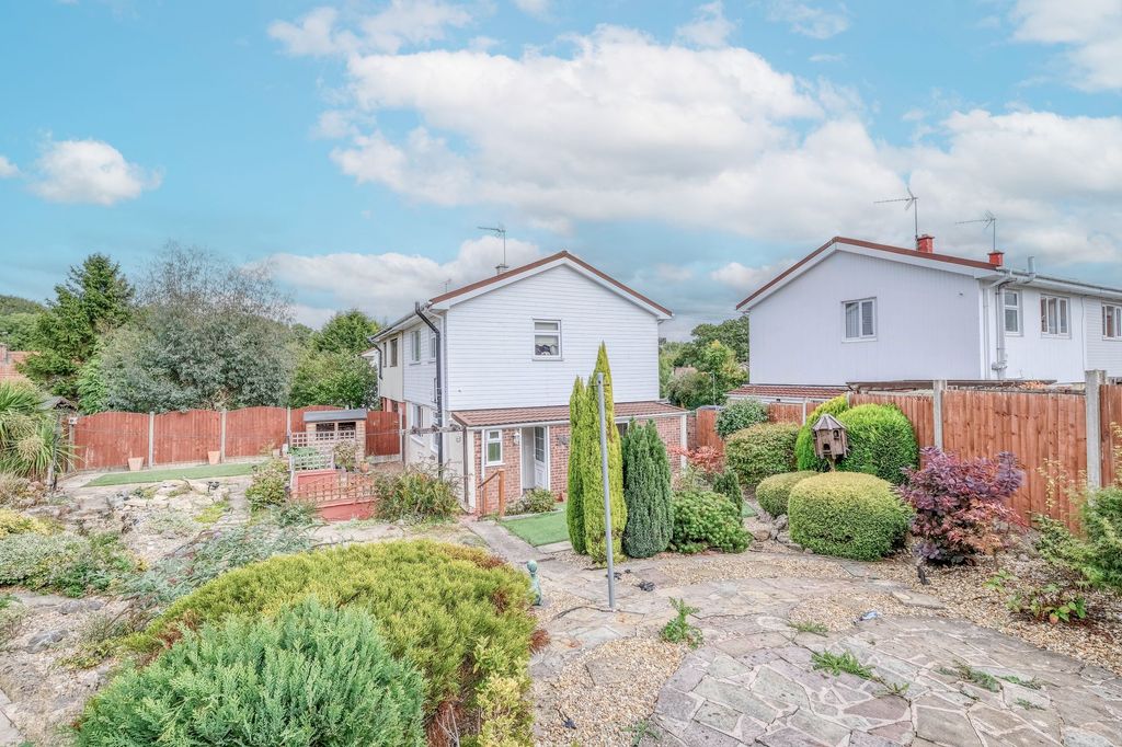 Property photo 1 of 15