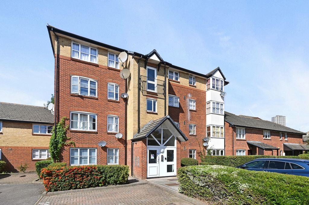 Property photo 1 of 7