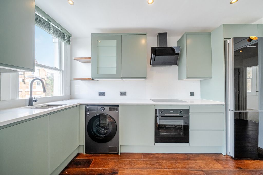 Property photo 2 of 13 1522822-7-6Aa9746...