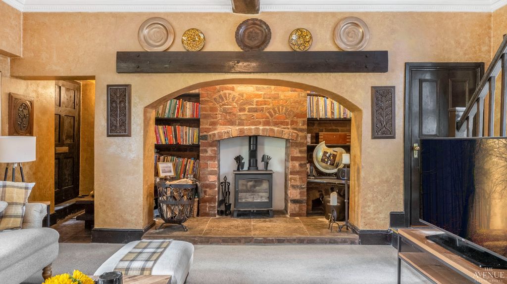 Property photo 3 of 43 5278524