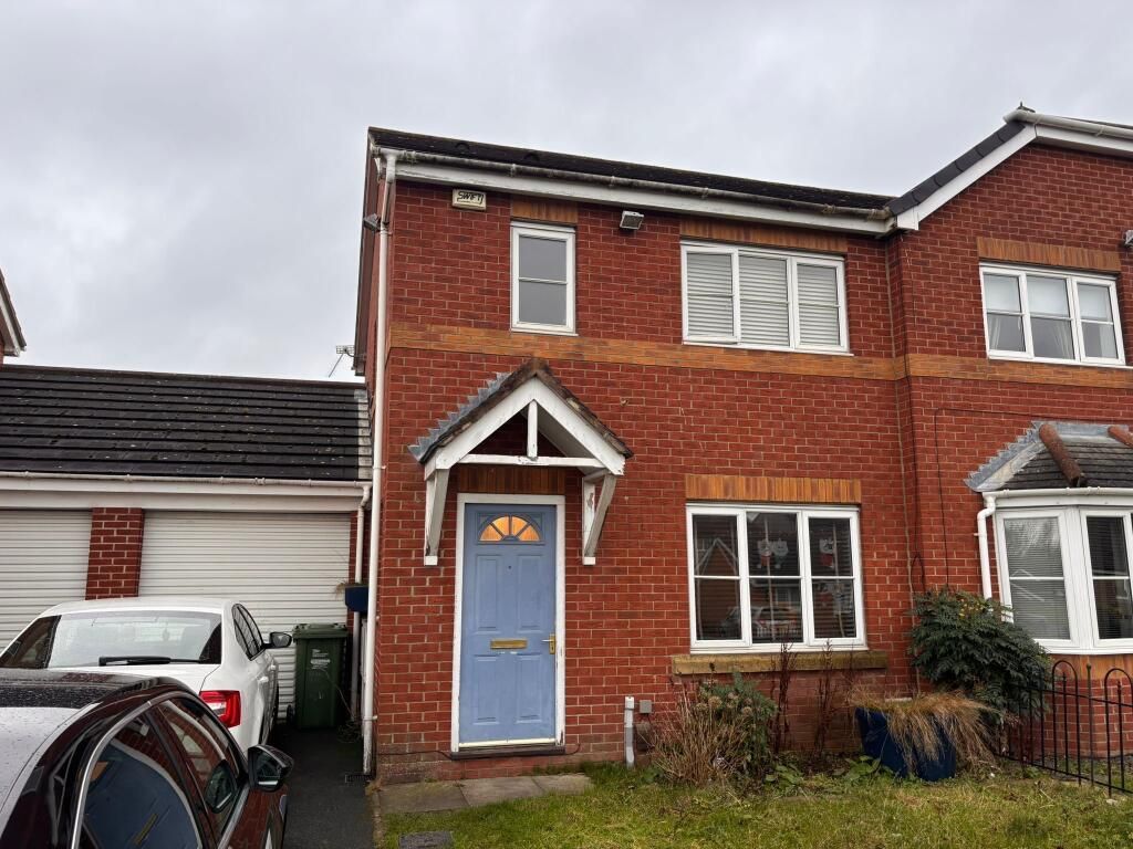 Property photo 1 of 7 External
