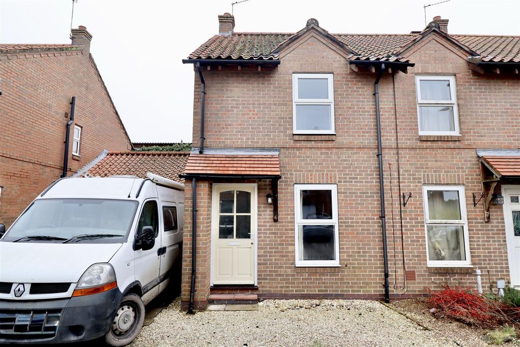 Property photo 1 of 6