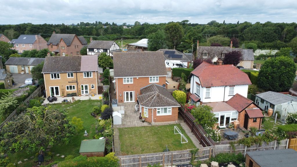 Property photo 2 of 22