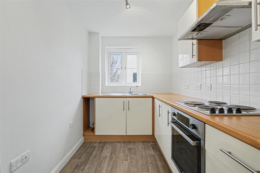 Property photo 3 of 12 Kitchen 1_2.Jpeg