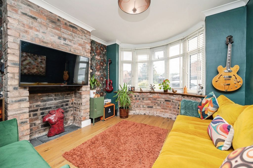 Property photo 2 of 29 Pbox-Img.Jpg