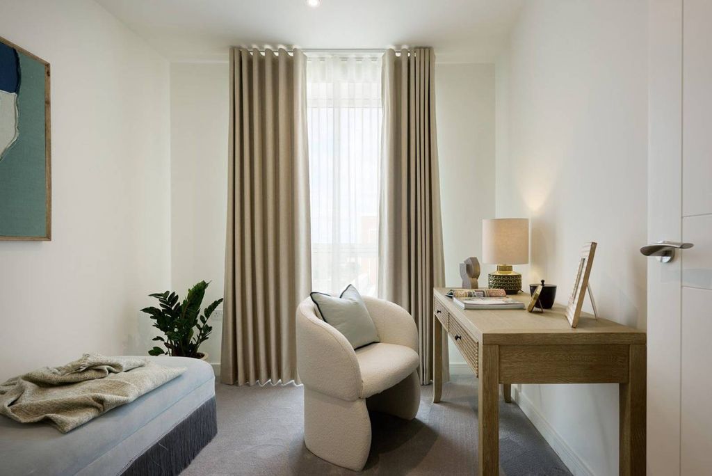 Property photo 2 of 10