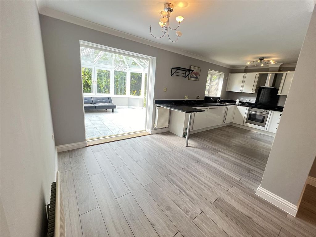 Property photo 3 of 13 Img_1183.Jpg