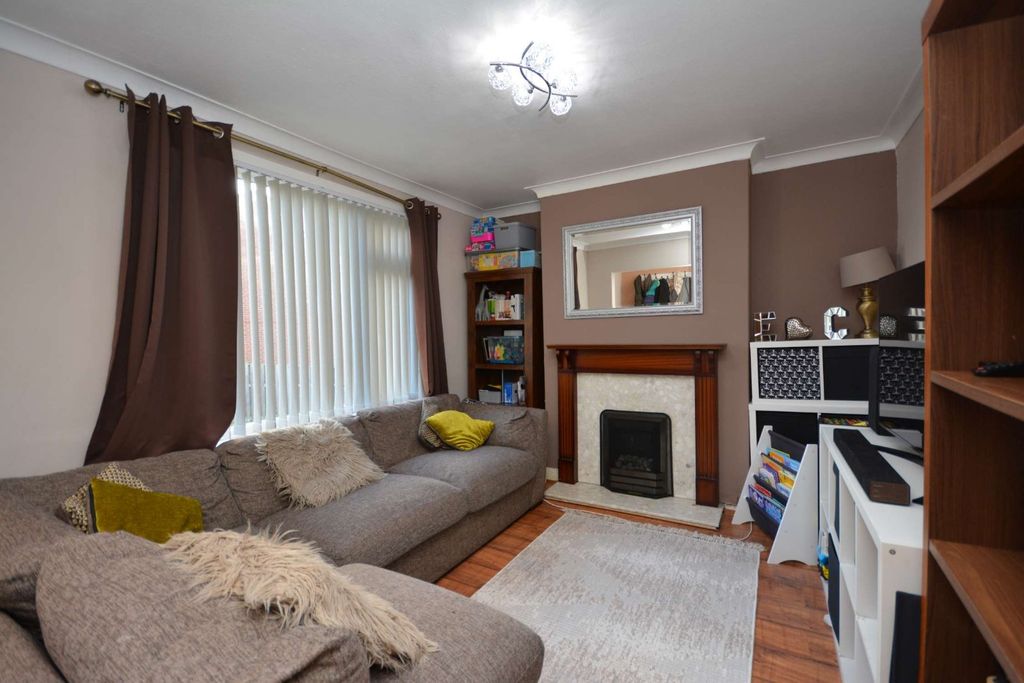 Property photo 2 of 16 Picture No. 06