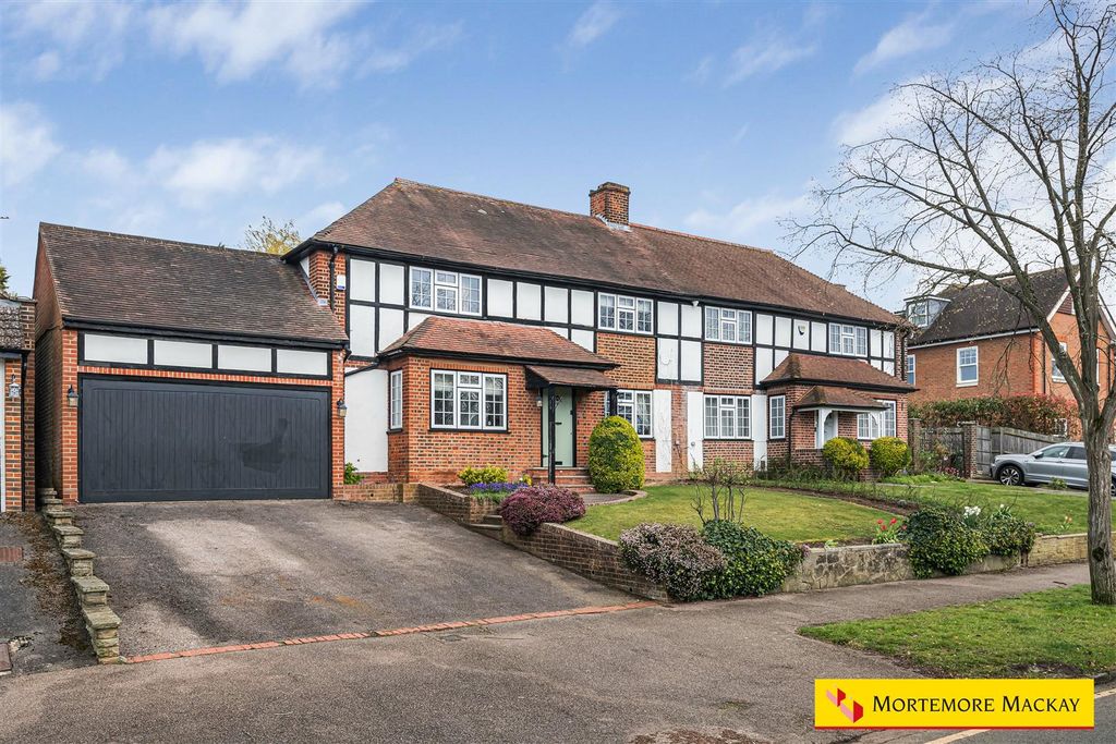 Property photo 1 of 28 25_77917_Watermarked.Jpg