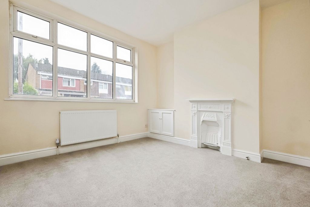 Property photo 2 of 16 Photo