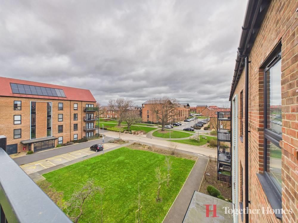 Property photo 2 of 19 Garden