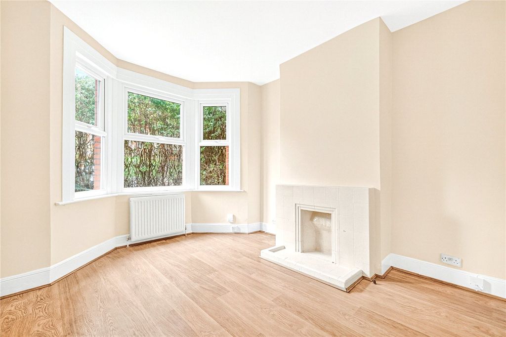 Property photo 3 of 14 Picture No. 11