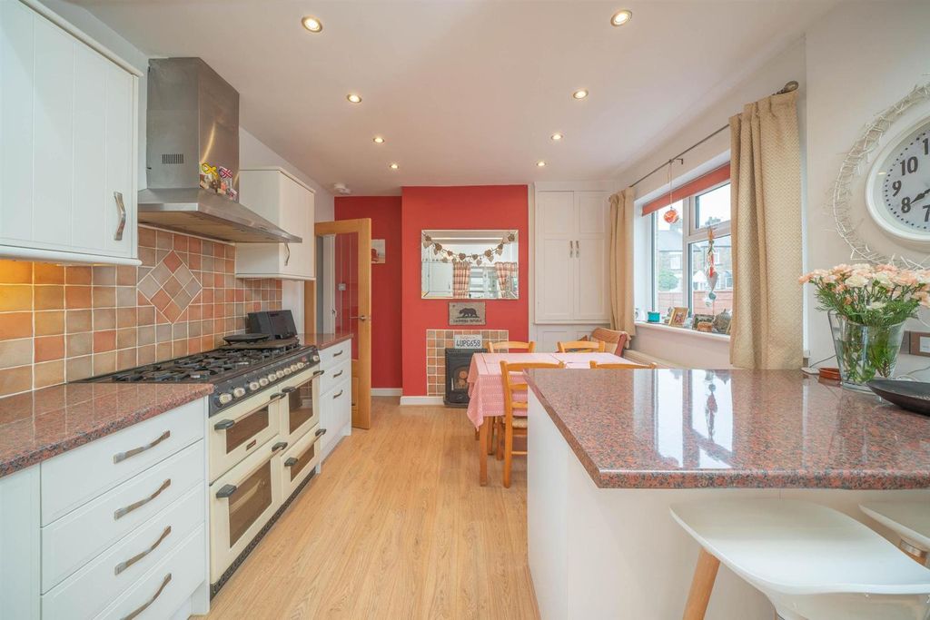 Property photo 2 of 15 2.Jpg