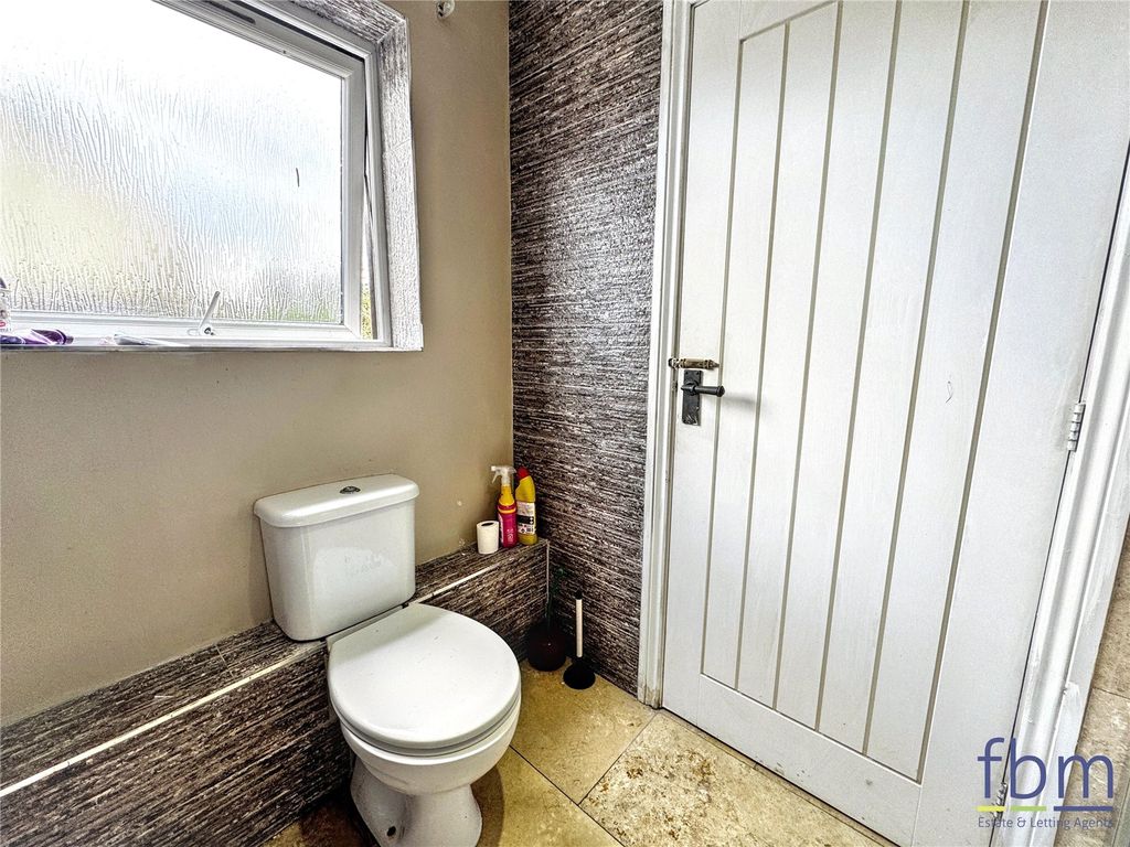 Additional image 8 of 4 bed terraced house for sale15 Springfield Terrace, The Green, Pembroke, Pembrokeshire SA71