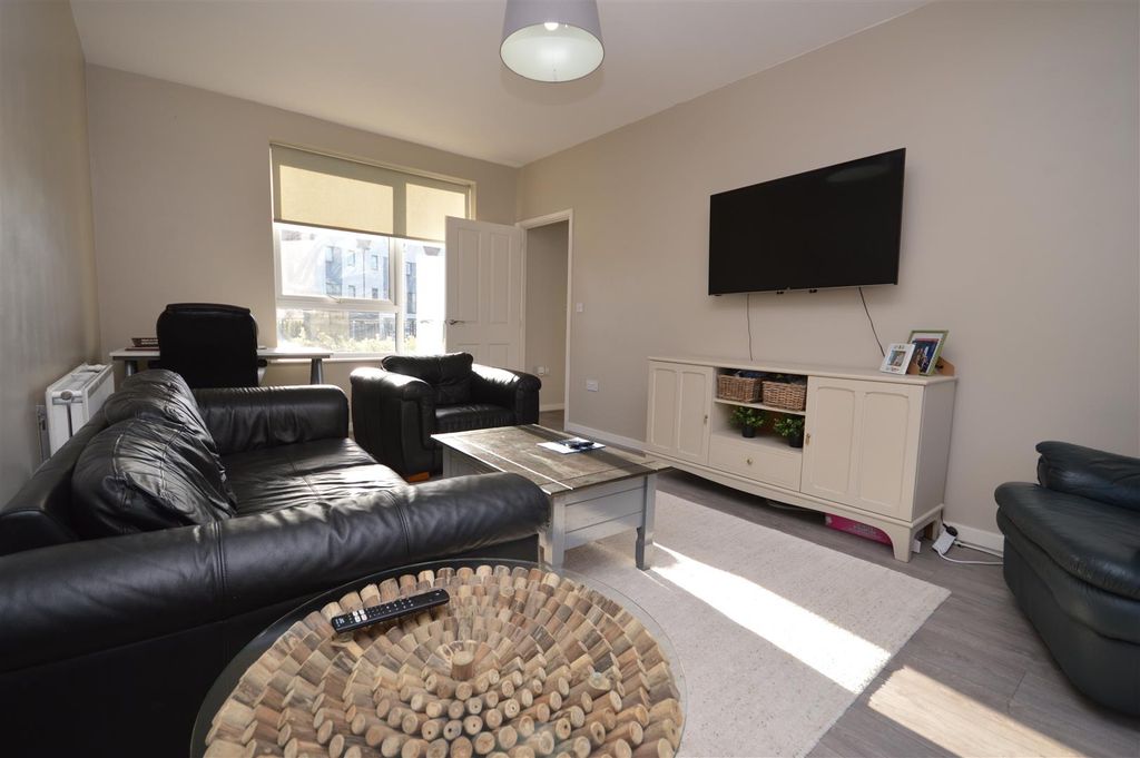 Property photo 2 of 16 Dsc_0405.Jpg