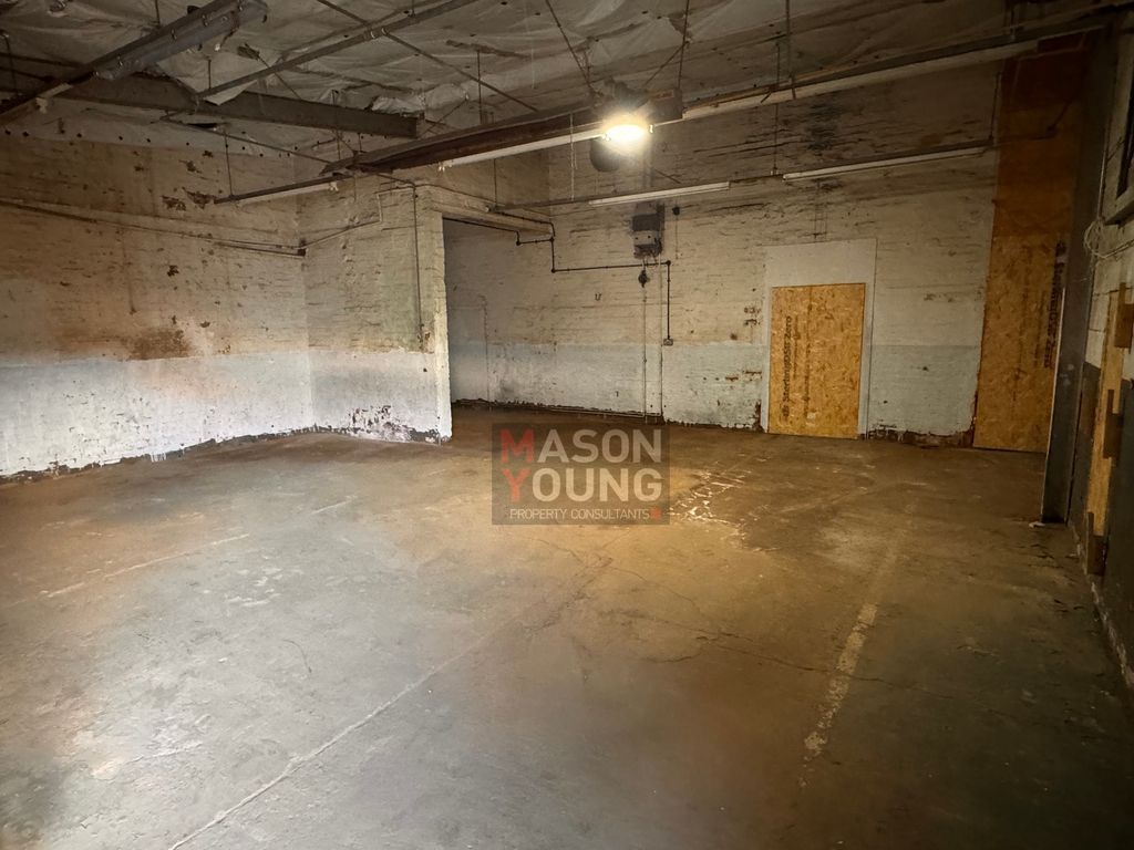 Property photo 1 of 3