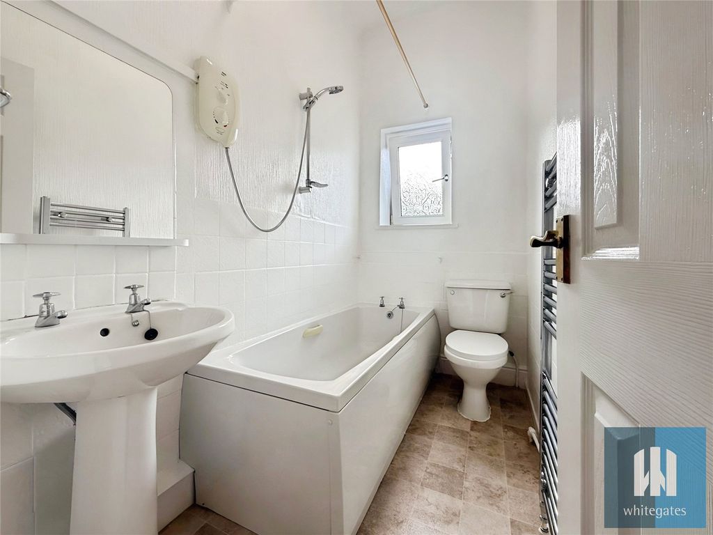 Property photo 3 of 11 Picture No. 23