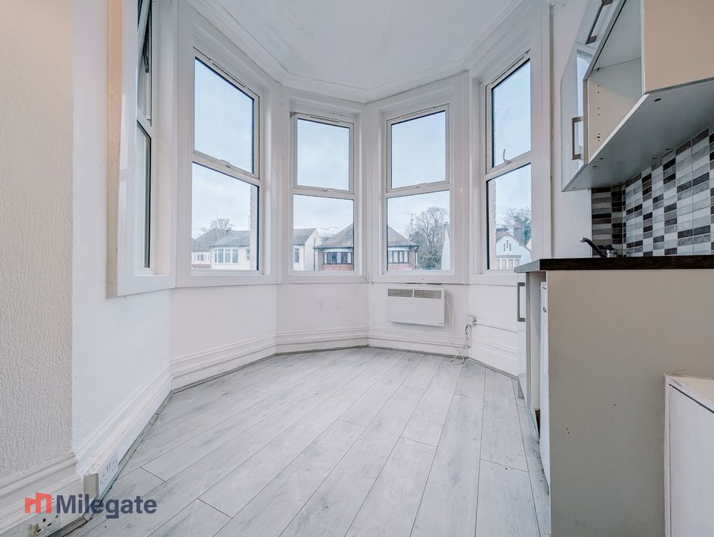 Property photo 2 of 6 Photo 2