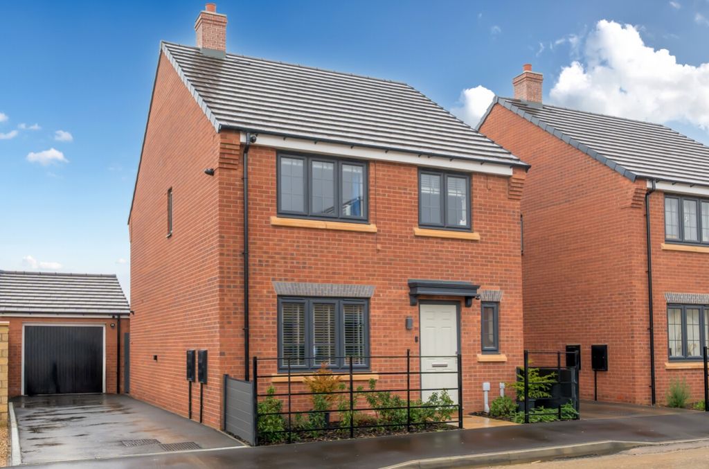 Property photo 1 of 22 1421182-17-69A1B395E8508-1