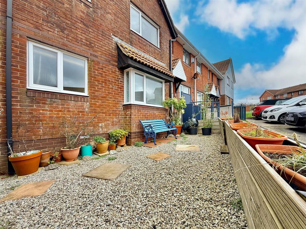 Property photo 2 of 9 4.Jpeg