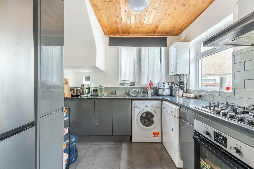 Property photo 3 of 6 Image