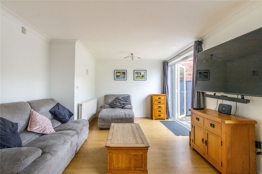 Property photo 3 of 21 Picture No. 08