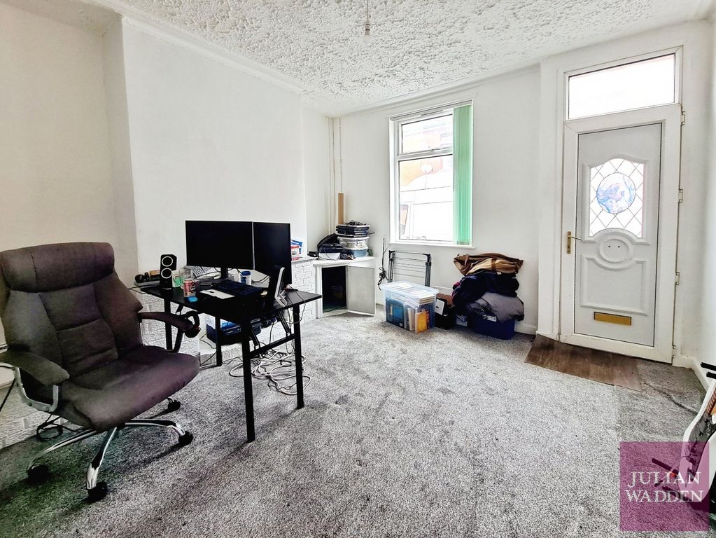 Property photo 2 of 8 Picture No. 06