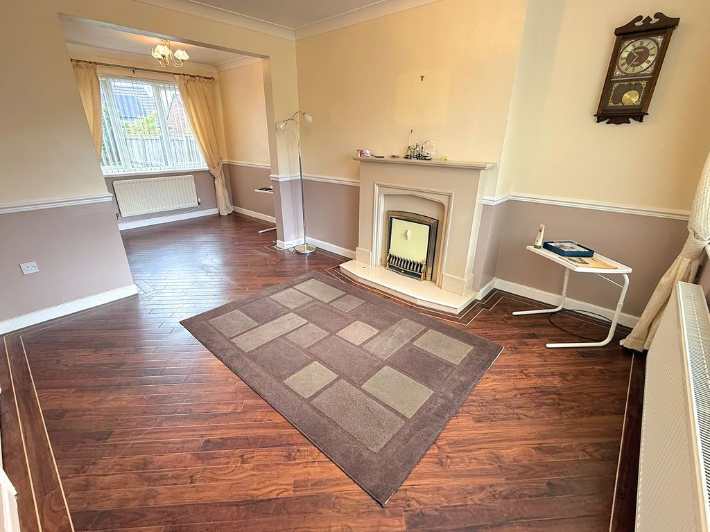 Property photo 2 of 12 Living Room