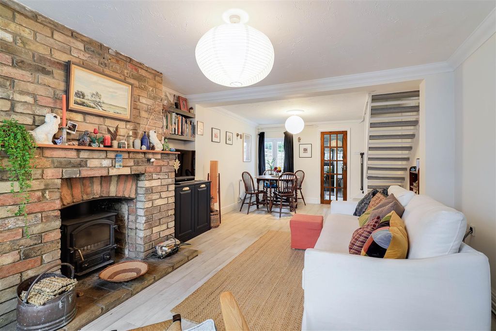 Property photo 2 of 13 Img (8).Jpg